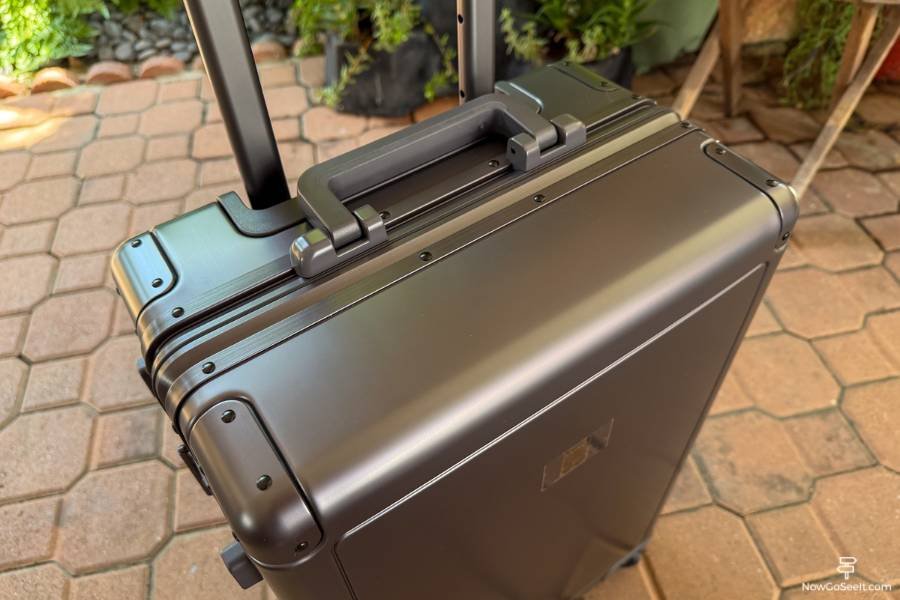 ✳Carry✳ Carry-on Bag Review: LEVEL8 Gibraltar vs Stride Carry-On